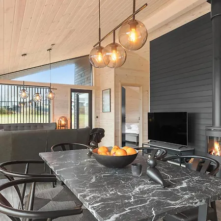 Awesome In With Sauna 度假居 *